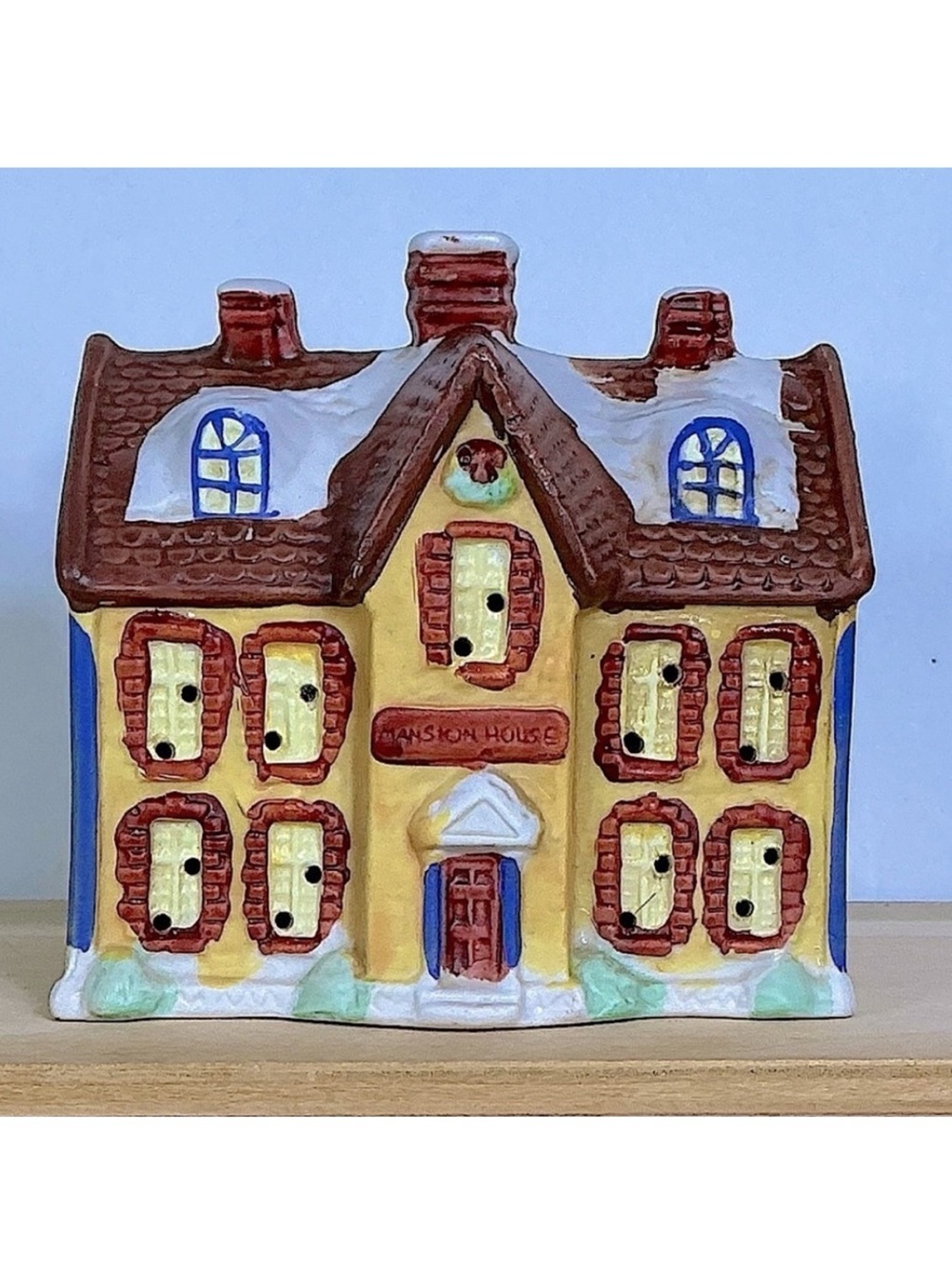 Village Mansion Holiday Dickens of London Christmas Porcelain House Vintage 1991